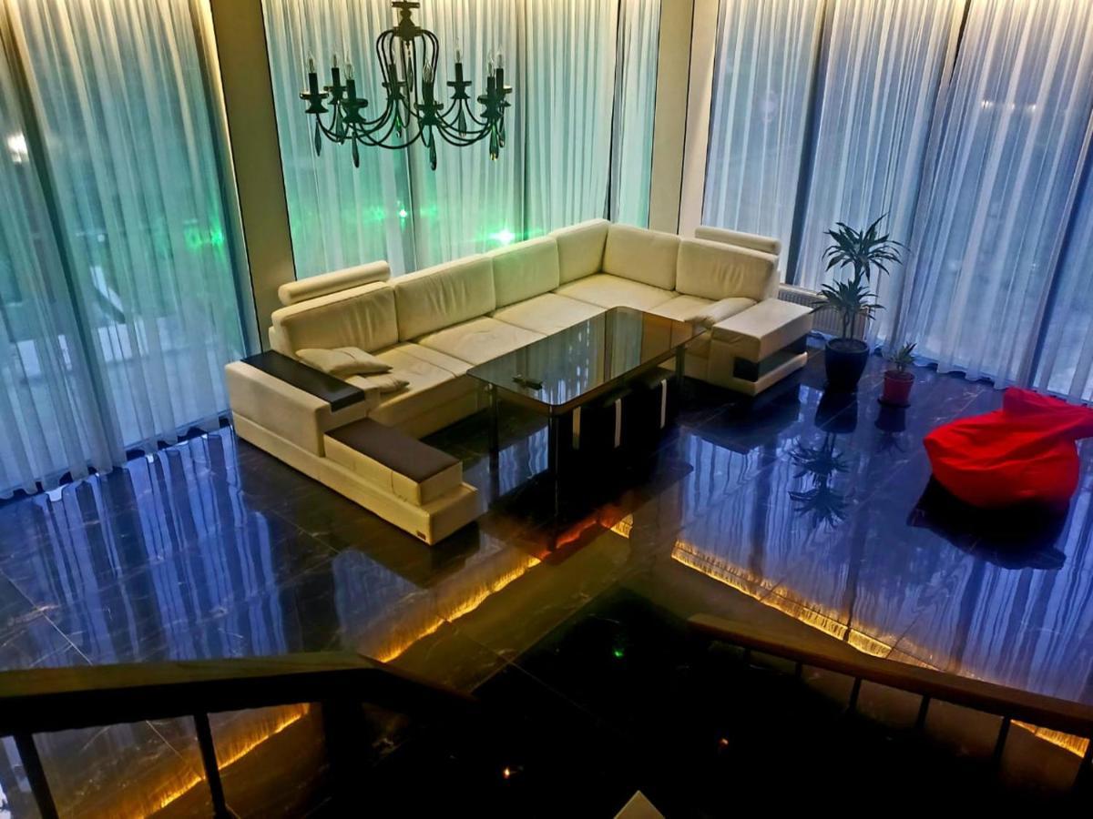 Hotel Evergreen بورجومي المظهر الخارجي الصورة